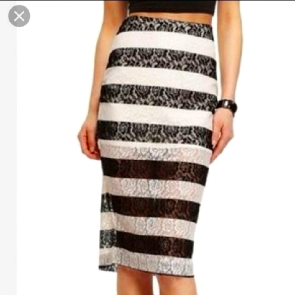 Nwt Express Striped Lace Skirt, sz 2